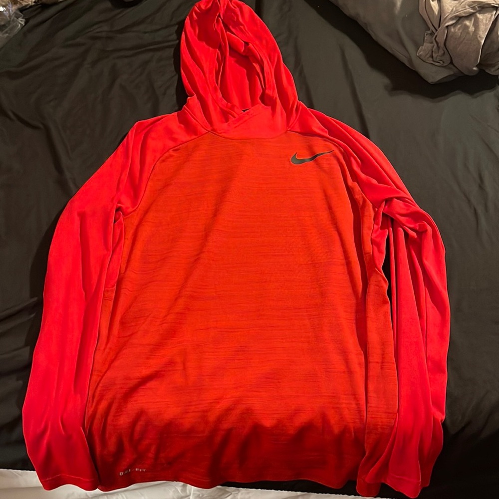 Nike long sleeve dry fit